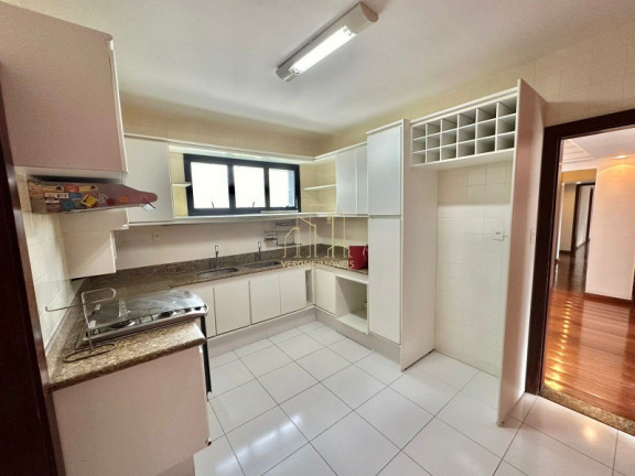 Imagem Imóvel com 4 Quartos à Venda, 172 m² em Caminho Das árvores - Salvador Imagem Imóvel com 4 Quartos à Venda, 172 m² em Caminho Das árvores - Salvador