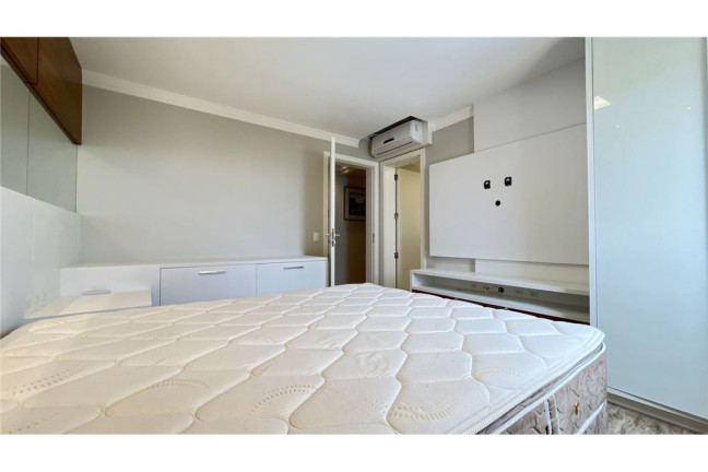 Imagem Apartamento com 4 Quartos à Venda, 180 m² em Praia Brava De Itajaí - Itajaí