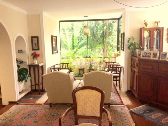 Apartamento com 4 Quartos à Venda, 180 m² em Morumbi - São Paulo