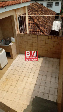 Imagem Casa com 2 Quartos à Venda, 150 m² em Irajá - Rio De Janeiro Imagem Casa com 2 Quartos à Venda, 150 m² em Irajá - Rio De Janeiro