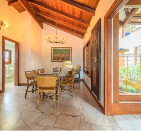 Imagem Casa com 6 Quartos à Venda, 720 m² em Praia Do Morro - Guarapari Imagem Casa com 6 Quartos à Venda, 720 m² em Praia Do Morro - Guarapari