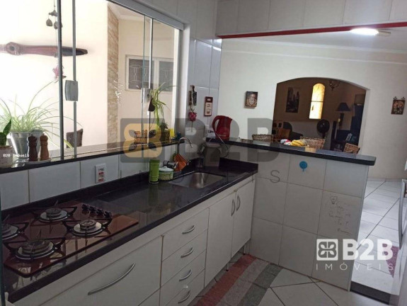 Imagem Casa com 3 Quartos à Venda, 310 m² em Vila Bela - Bauru
