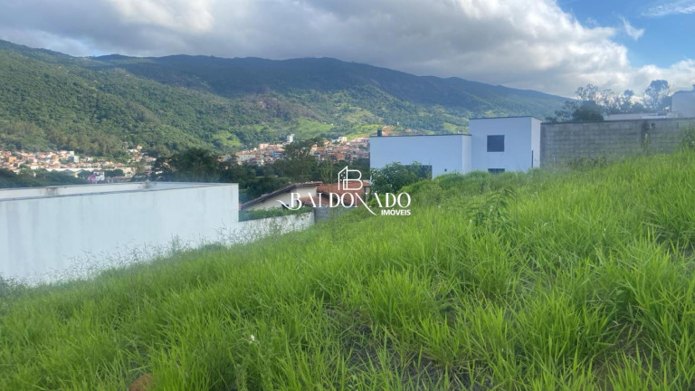 Terreno à Venda, 600 m² em Ponte Nova - Extrema