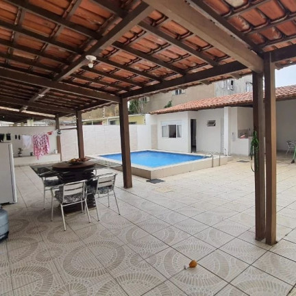 Imagem Casa com 3 Quartos à Venda, 205 m² em Itapebussu - Guarapari Imagem Casa com 3 Quartos à Venda, 205 m² em Itapebussu - Guarapari