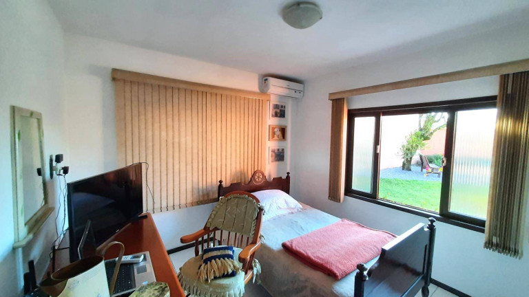 Imagem Casa com 3 Quartos à Venda, 120 m² em Floresta - Joinville