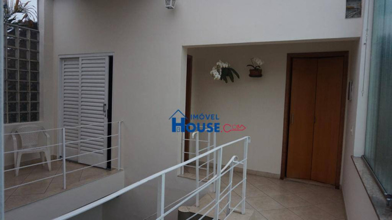 Imagem Sobrado com 4 Quartos à Venda, 240 m² em Jardim Santa Cruz (sacomã) - São Paulo Imagem Sobrado com 4 Quartos à Venda, 240 m² em Jardim Santa Cruz (sacomã) - São Paulo