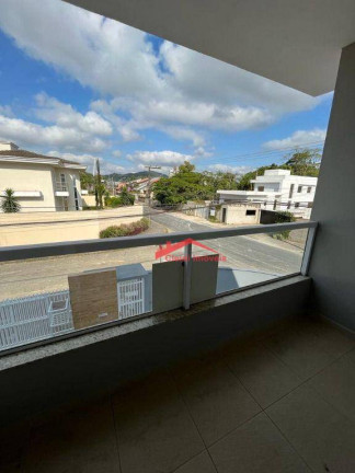 Imagem Sobrado com 3 Quartos à Venda, 166 m² em América - Joinville