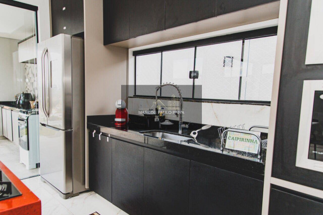 Imagem Casa com 3 Quartos à Venda, 250 m² em Vicente Nunes - Nazaré Paulista