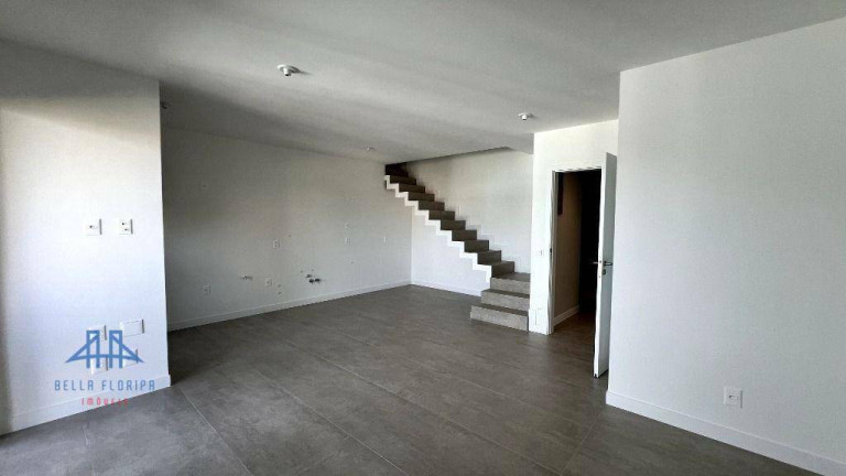 Imagem Imóvel com 3 Quartos à Venda, 126 m² em João Paulo - Florianópolis