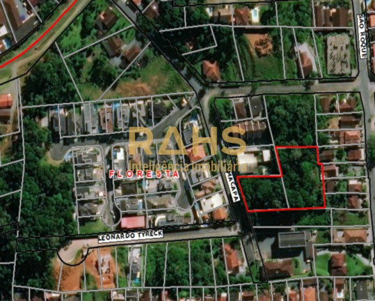 Terreno à Venda, 2.978 m² em Floresta - Joinville