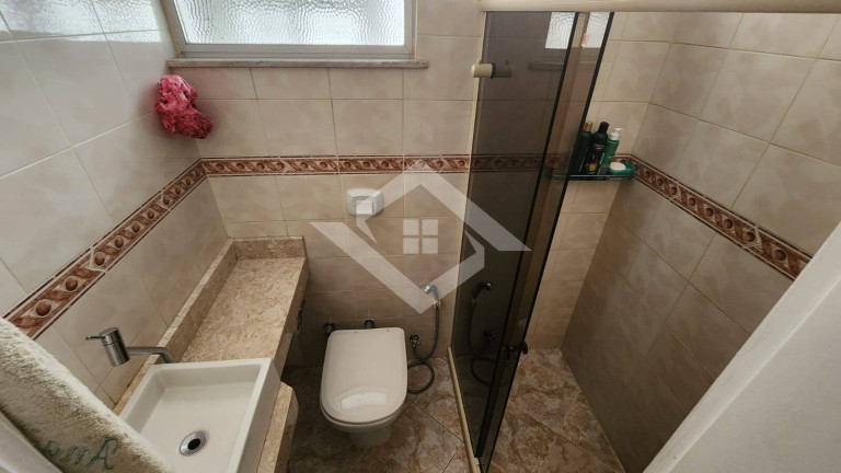Imagem Apartamento com 3 Quartos para Alugar, 100 m² em Icaraí - Niterói Imagem Apartamento com 3 Quartos para Alugar, 100 m² em Icaraí - Niterói