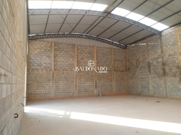 Imagem Imóvel Comercial para Alugar, 500 m² em Centro - Extrema Imagem Imóvel Comercial para Alugar, 500 m² em Centro - Extrema