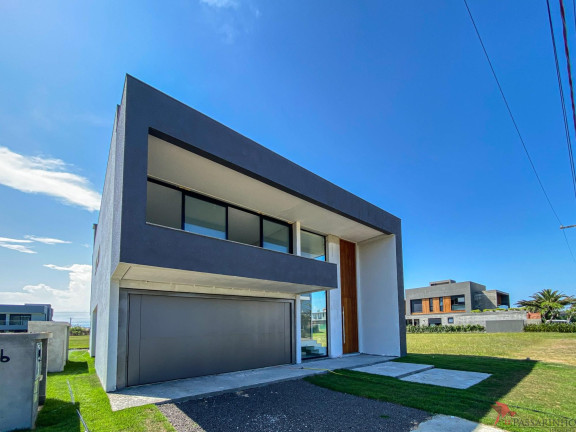 Imagem Casa de Condomínio com 4 Quartos à Venda, 400 m² em Praia Da Cal - Torres