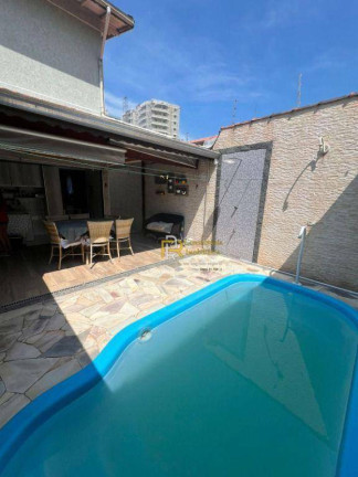 Imagem Sobrado com 3 Quartos à Venda, 130 m² em Vila Tupi - Praia Grande Imagem Sobrado com 3 Quartos à Venda, 130 m² em Vila Tupi - Praia Grande