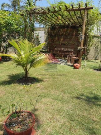 Imagem Casa com 4 Quartos à Venda, 166 m² em Leão Novaes - Peruíbe Imagem Casa com 4 Quartos à Venda, 166 m² em Leão Novaes - Peruíbe