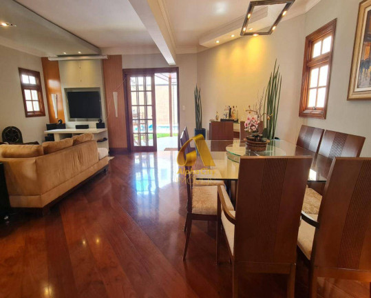Imagem Casa com 4 Quartos à Venda, 300 m² em Alphaville - Santana De Parnaíba Imagem Casa com 4 Quartos à Venda, 300 m² em Alphaville - Santana De Parnaíba