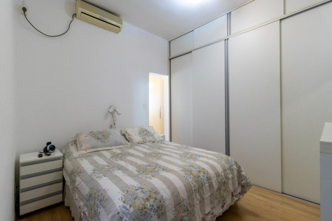 Imagem Casa com 4 Quartos à Venda, 150 m² em Cambuci - São Paulo