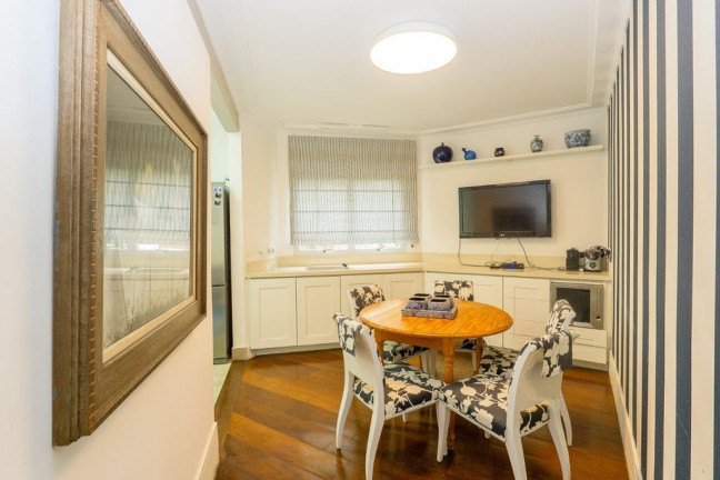 Imagem Apartamento com 3 Quartos à Venda, 210 m² em Moema - São Paulo Imagem Apartamento com 3 Quartos à Venda, 210 m² em Moema - São Paulo