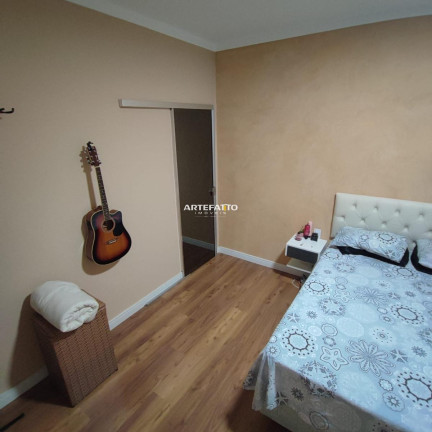 Imagem Sobrado com 2 Quartos à Venda, 130 m²