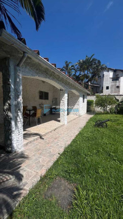 Imagem Casa com 3 Quartos à Venda, 400 m² em Flórida - Praia Grande Imagem Casa com 3 Quartos à Venda, 400 m² em Flórida - Praia Grande