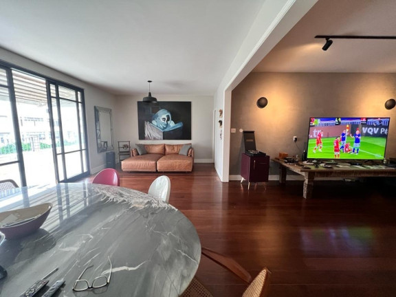 Imagem Cobertura com 3 Quartos à Venda, 366 m² em Ipanema - Rio De Janeiro Imagem Cobertura com 3 Quartos à Venda, 366 m² em Ipanema - Rio De Janeiro