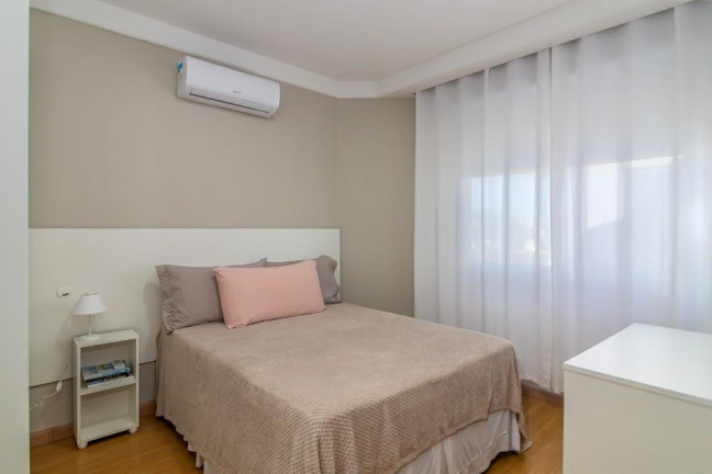 Imagem Cobertura com 3 Quartos à Venda, 275 m² em Jurerê - Florianópolis Imagem Cobertura com 3 Quartos à Venda, 275 m² em Jurerê - Florianópolis