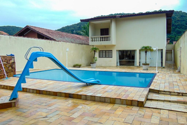 Imagem Casa com 4 Quartos à Venda, 480 m² em Guaiuba - Guarujá Imagem Casa com 4 Quartos à Venda, 480 m² em Guaiuba - Guarujá