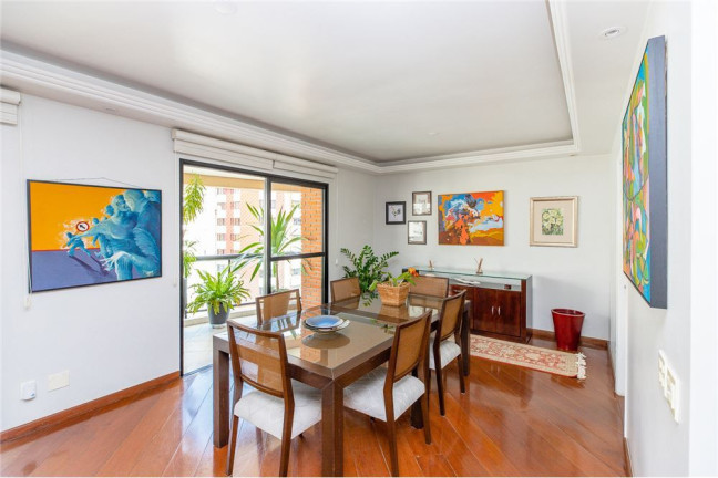 Imagem Imóvel com 3 Quartos à Venda, em Moema - São Paulo Imagem Imóvel com 3 Quartos à Venda, em Moema - São Paulo