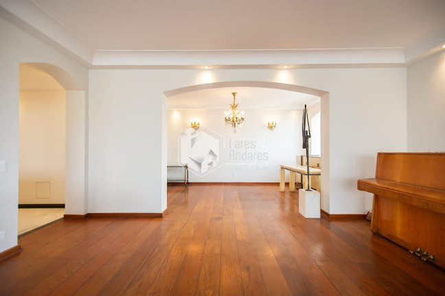 Imagem Apartamento com 3 Quartos à Venda, 268 m² em Santa Cecília - São Paulo