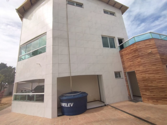 Imagem Casa com 4 Quartos à Venda, 240 m² em Santa Mônica - Guarapari