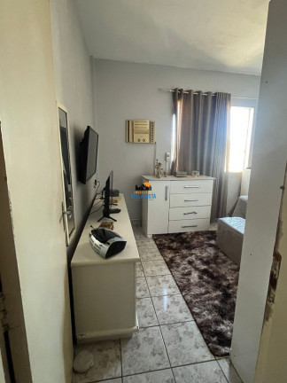 Imagem Apartamento com 2 Quartos à Venda,  em Parque Bitaru - Sao Vicente