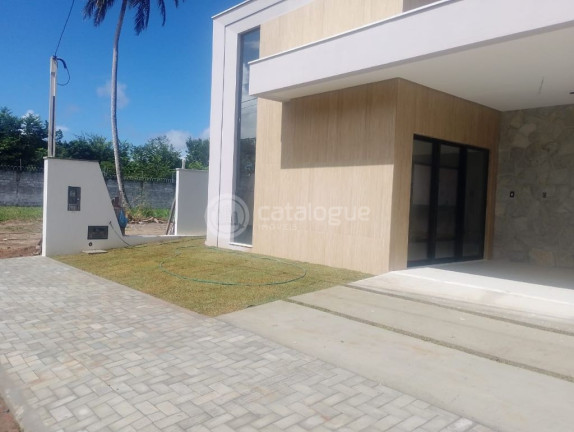 Casa de Condomínio com 3 Quartos à Venda, 240 m² em Cajupiranga - Parnamirim