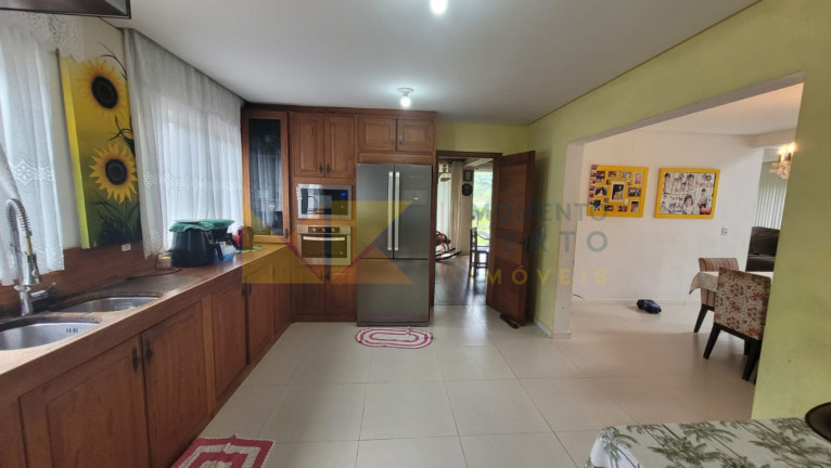 Imagem Casa com 5 Quartos à Venda, 369 m² em Testo Salto - Blumenau Imagem Casa com 5 Quartos à Venda, 369 m² em Testo Salto - Blumenau