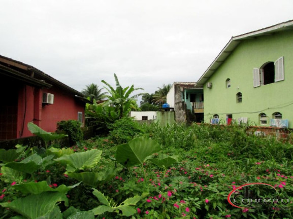Terreno à Venda, 300 m² em Estufa Ii - Ubatuba