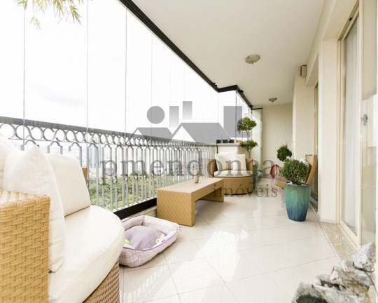 Apartamento com 4 Quartos à Venda, 250 m² em Perdizes - São Paulo