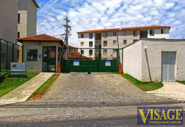 Apartamento com 2 Quartos à Venda,  em Cid. Jardim - Jacareí