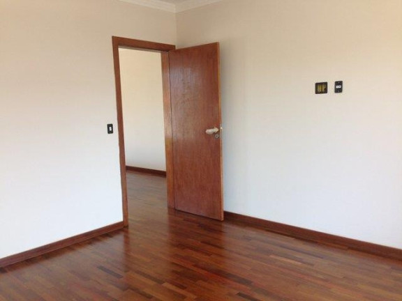 Imagem Casa com 4 Quartos à Venda, 356 m² em São Paulo Ii - Cotia Imagem Casa com 4 Quartos à Venda, 356 m² em São Paulo Ii - Cotia