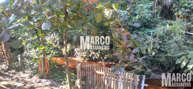 Imagem Casa com 3 Quartos à Venda, 348 m² em Conquista - Balneário Barra Do Sul Imagem Casa com 3 Quartos à Venda, 348 m² em Conquista - Balneário Barra Do Sul