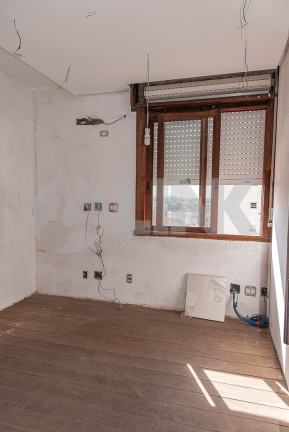 Imagem Imóvel com 3 Quartos à Venda, 158 m² em Auxiliadora - Porto Alegre Imagem Imóvel com 3 Quartos à Venda, 158 m² em Auxiliadora - Porto Alegre