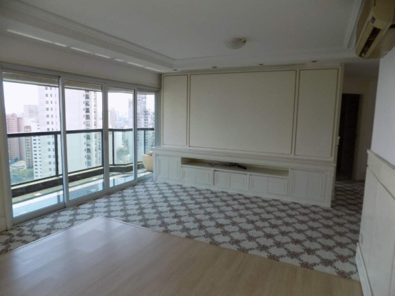 Imóvel com 4 Quartos à Venda, 600 m² em Indianópolis - São Paulo