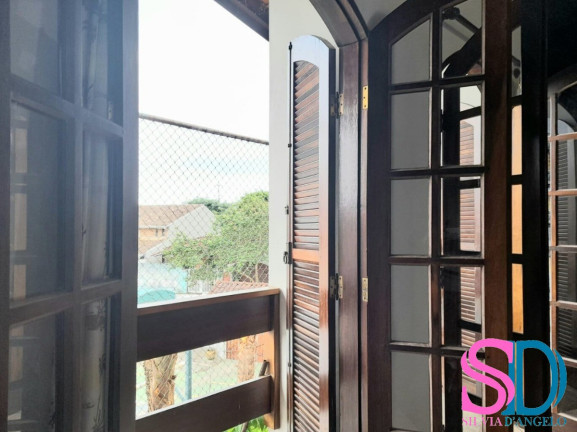 Imagem Casa com 5 Quartos à Venda, 270 m² em Barra Da Lagoa - Ubatuba Imagem Casa com 5 Quartos à Venda, 270 m² em Barra Da Lagoa - Ubatuba