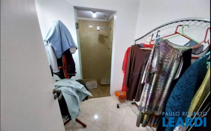 Imagem Casa com 3 Quartos à Venda, 189 m² em Jardim Do Estádio - Santo André Imagem Casa com 3 Quartos à Venda, 189 m² em Jardim Do Estádio - Santo André