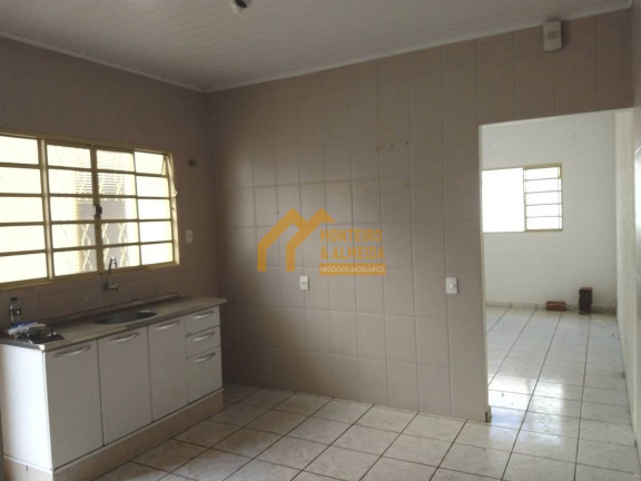 Imagem Casa com 2 Quartos à Venda,  em Jardim Fogaça - Itapetininga