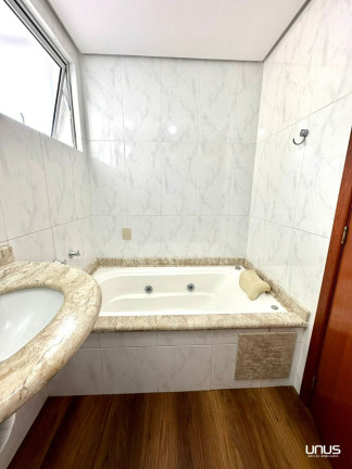 Imagem Apartamento com 3 Quartos à Venda, 198 m² em Estreito - Florianópolis