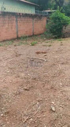 Imagem Terreno à Venda, 200 m² em Maracanã - Montes Claros