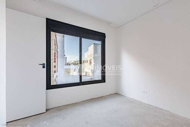 Imagem Sobrado com 3 Quartos à Venda, 150 m² em Santa Cândida - Curitiba Imagem Sobrado com 3 Quartos à Venda, 150 m² em Santa Cândida - Curitiba
