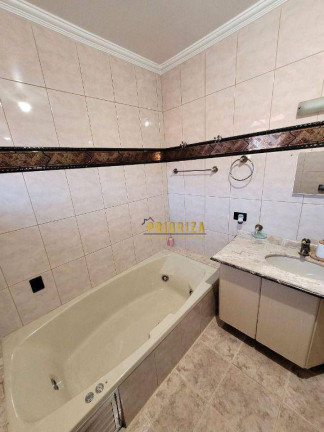 Imagem Casa com 3 Quartos à Venda, 187 m² em Jardim Prestes De Barros - Sorocaba Imagem Casa com 3 Quartos à Venda, 187 m² em Jardim Prestes De Barros - Sorocaba