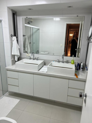 Imagem Imóvel com 3 Quartos à Venda, 160 m² em Cerqueira César - São Paulo Imagem Imóvel com 3 Quartos à Venda, 160 m² em Cerqueira César - São Paulo