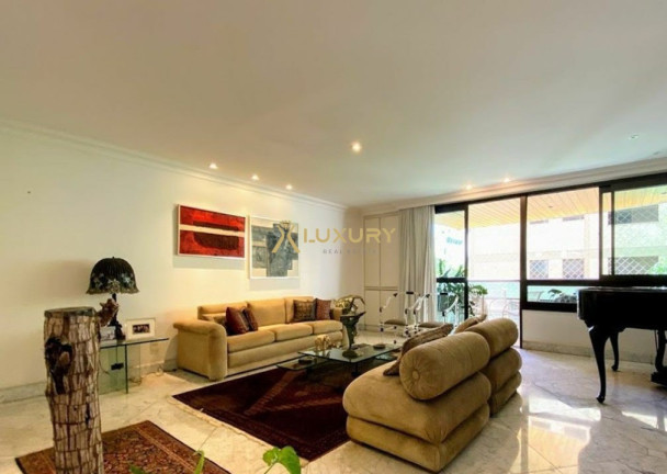 Imagem Imóvel com 4 Quartos à Venda, 230 m² em Lourdes - Belo Horizonte