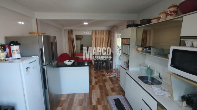 Imagem Casa com 2 Quartos à Venda, 228 m² em Costeira - Balneário Barra Do Sul